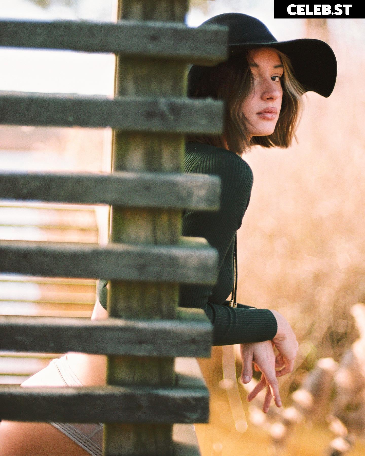 Roxane Eylaud O҉山L̥ͦⓄ (@0wlo_) Image 12008059