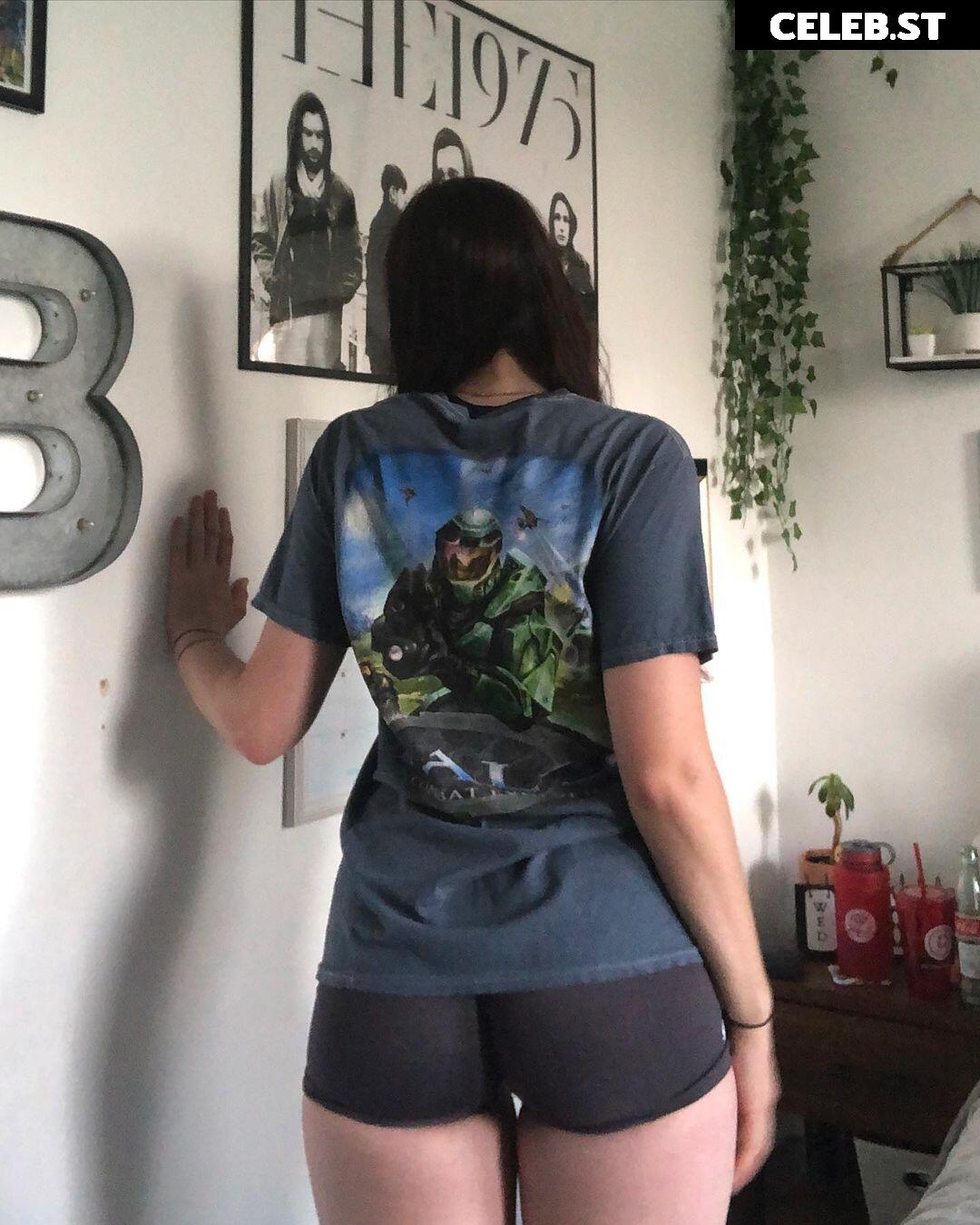 Liv @littlelivbug Image 12004151