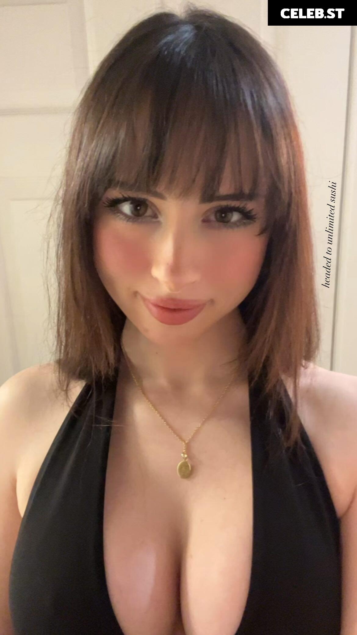 Liv @littlelivbug Image 12004332