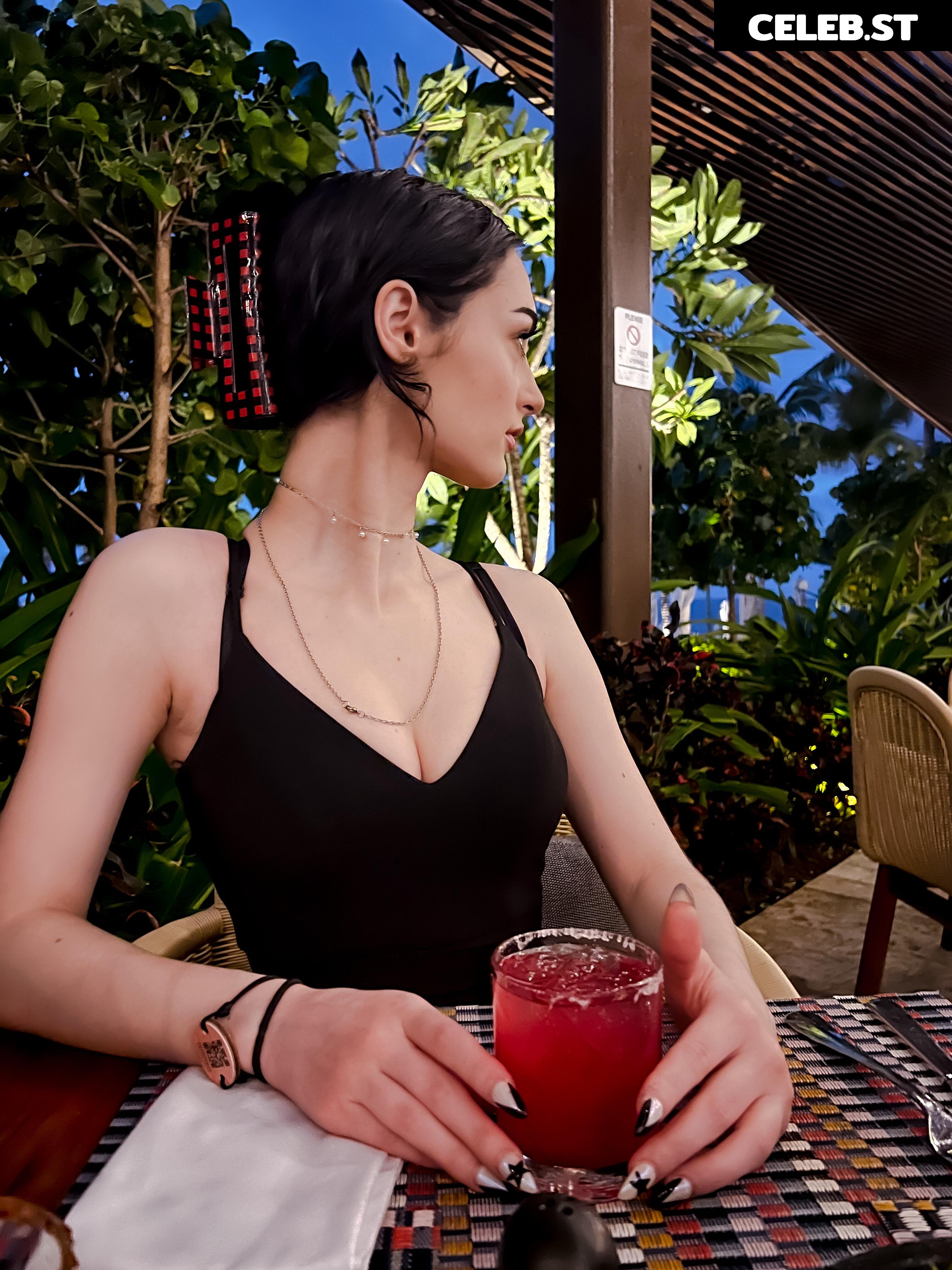 1Kyle8 Image 12007375