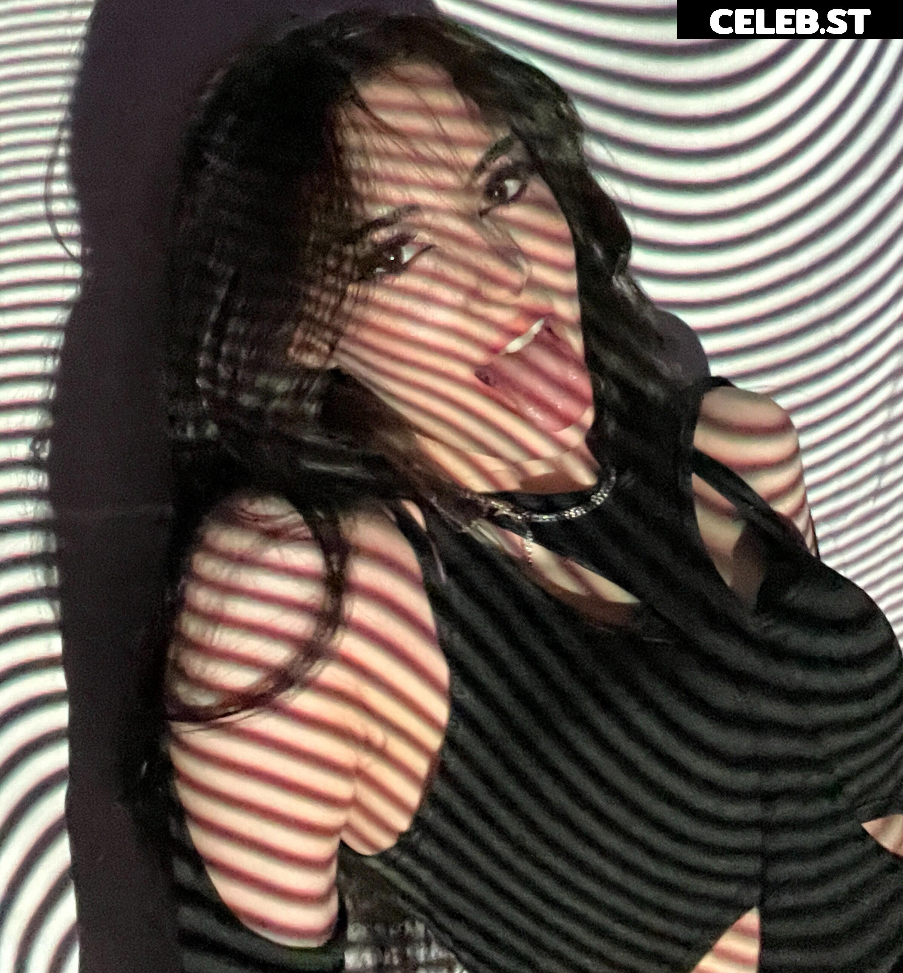 1Kyle8 Image 12007297