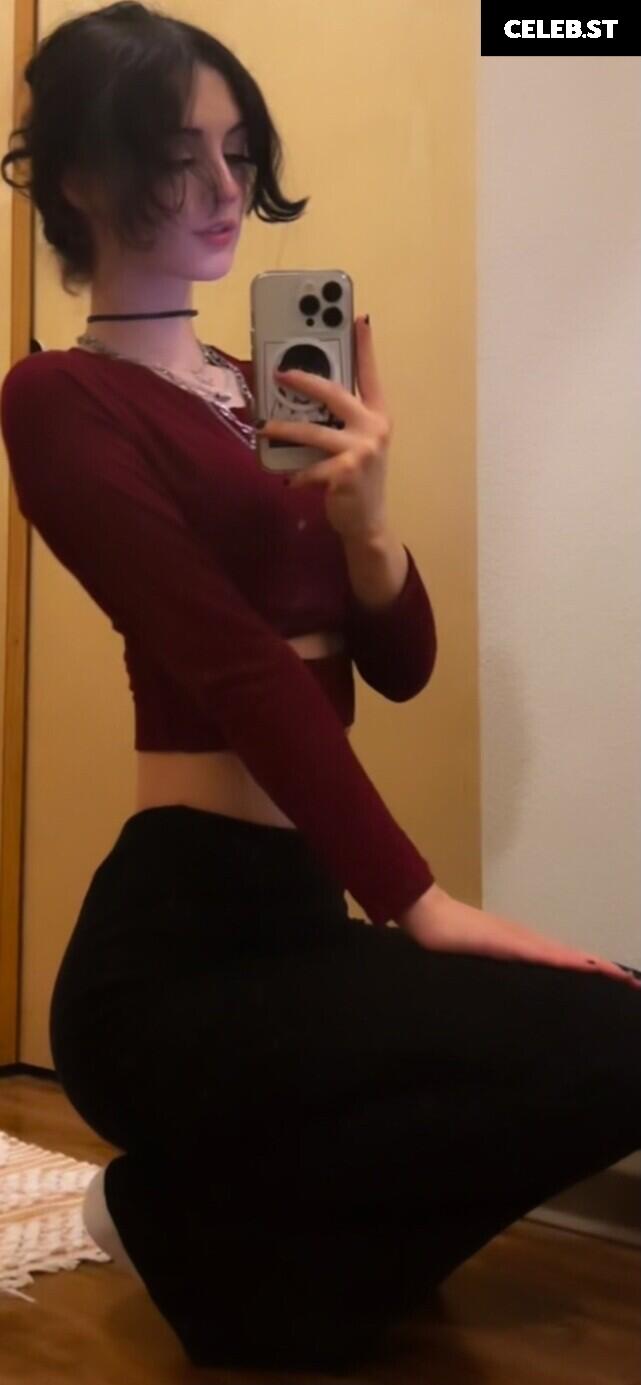 1Kyle8 Image 12007283