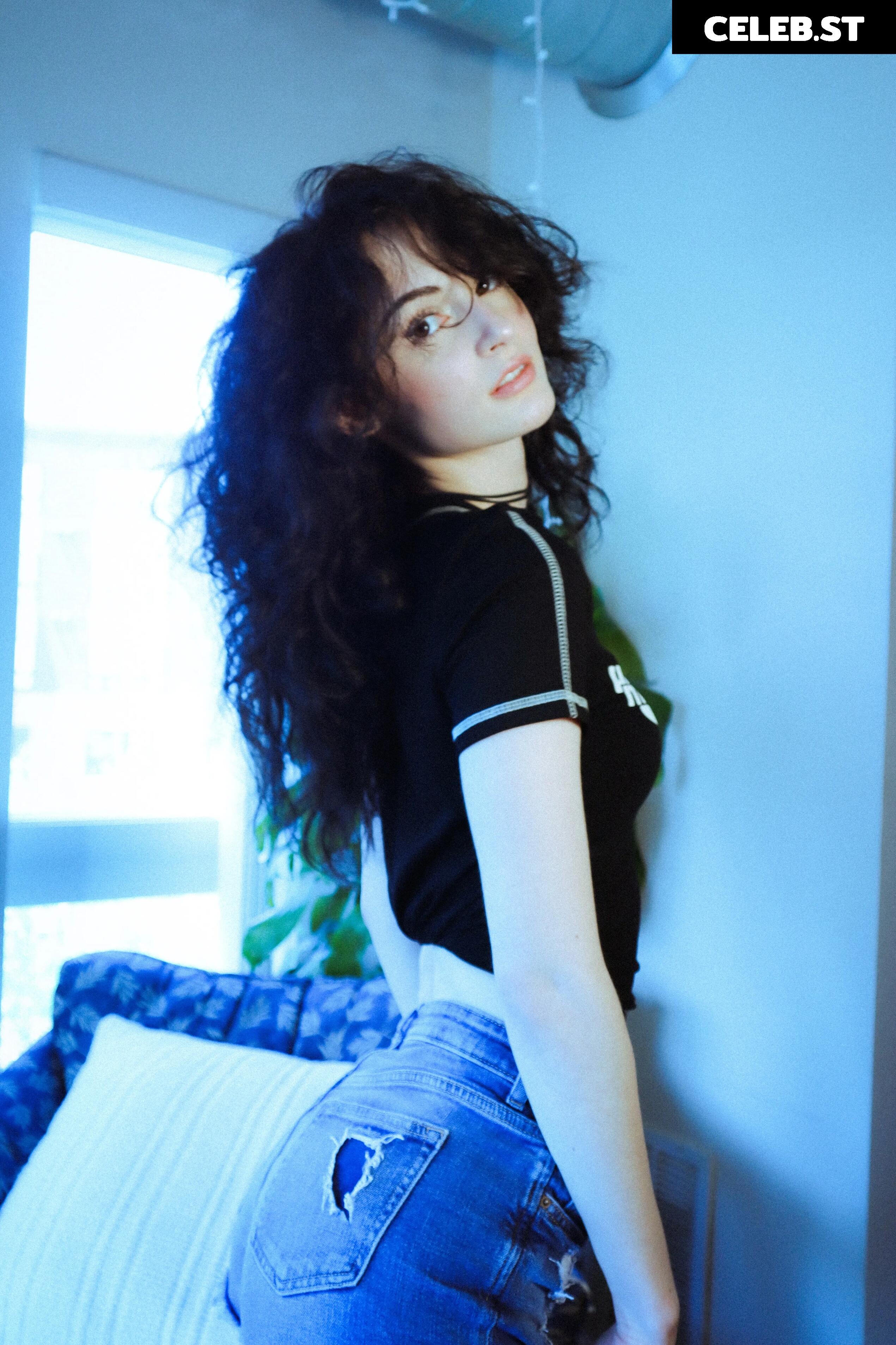 1Kyle8 Image 12007256