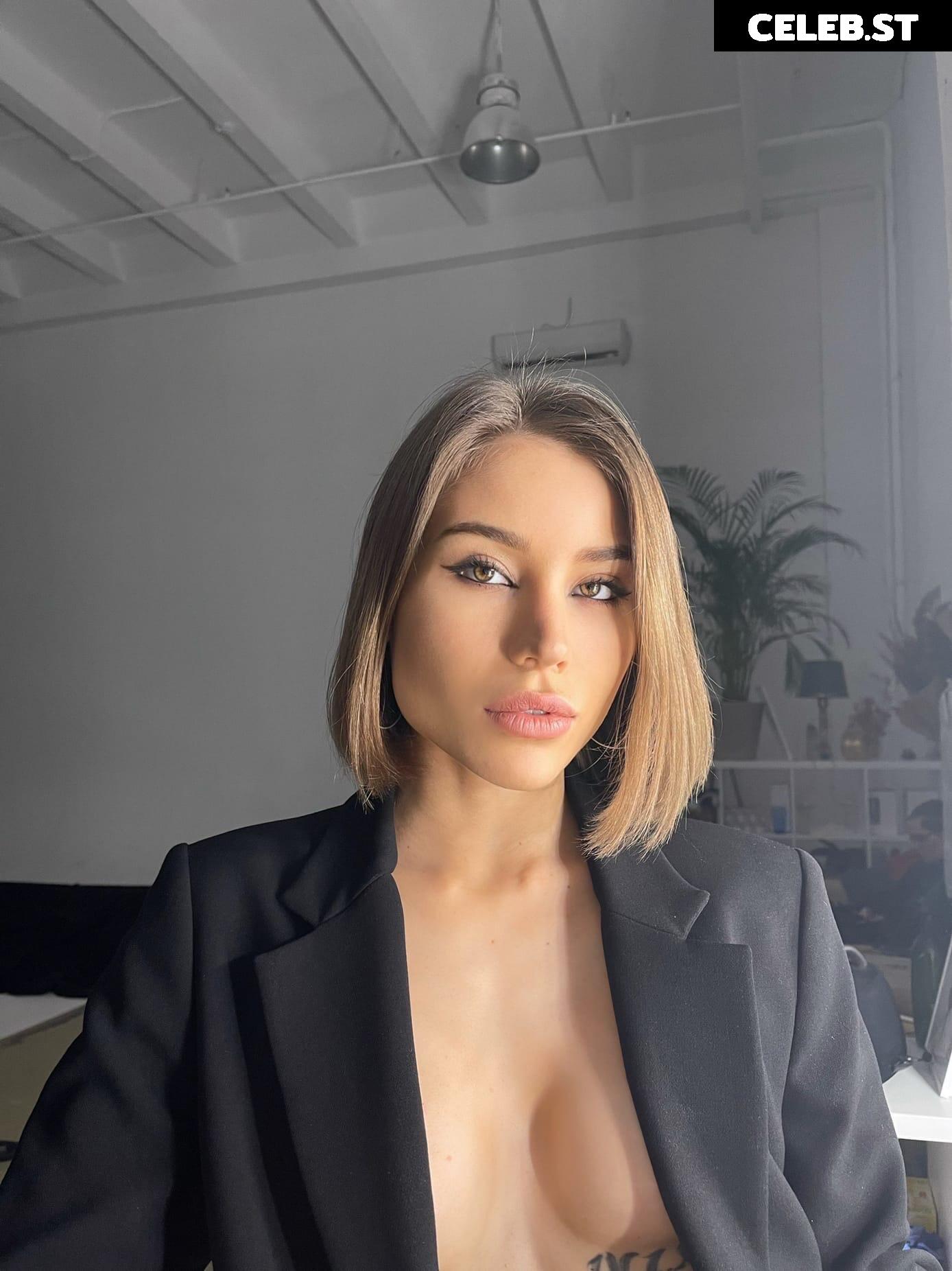 Tina Lee Terner Image 12006443