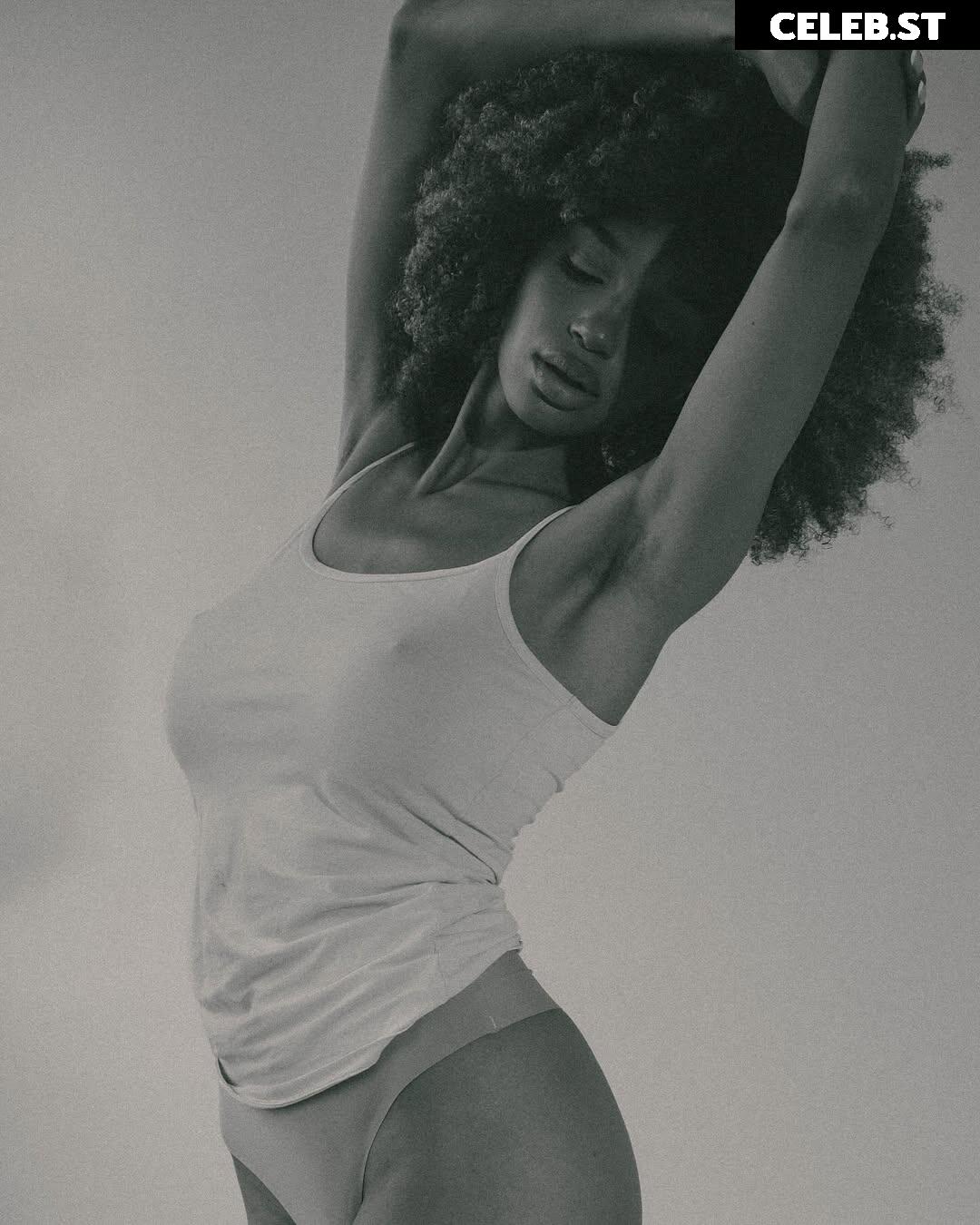 Nicole Akonchong | @nicoleakonchong Image 12006007
