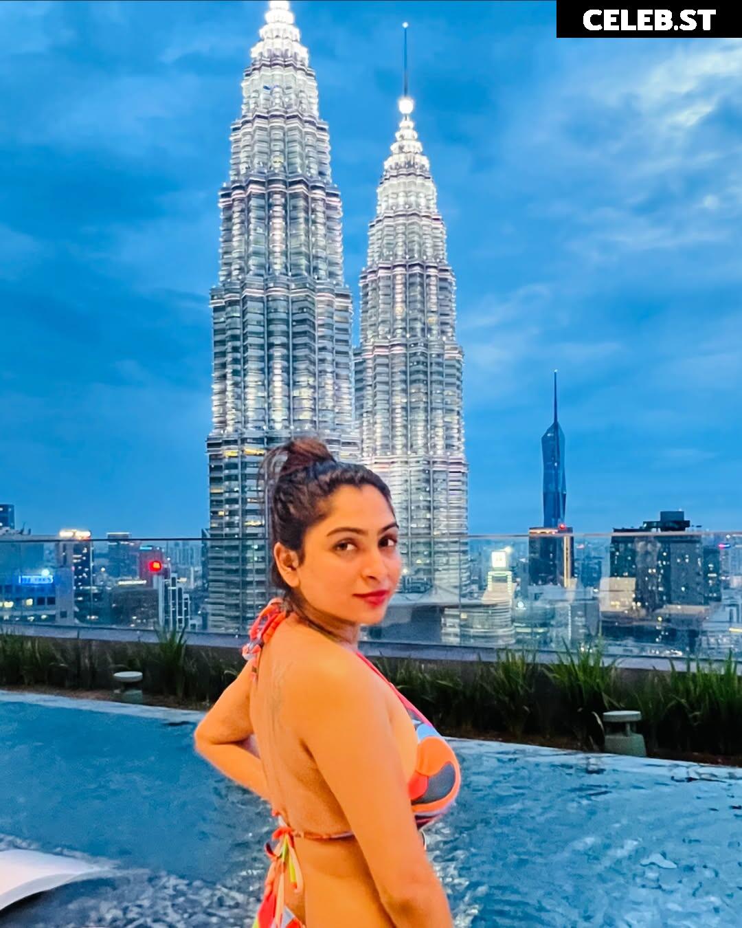 Neethu Mohan Image 12006032