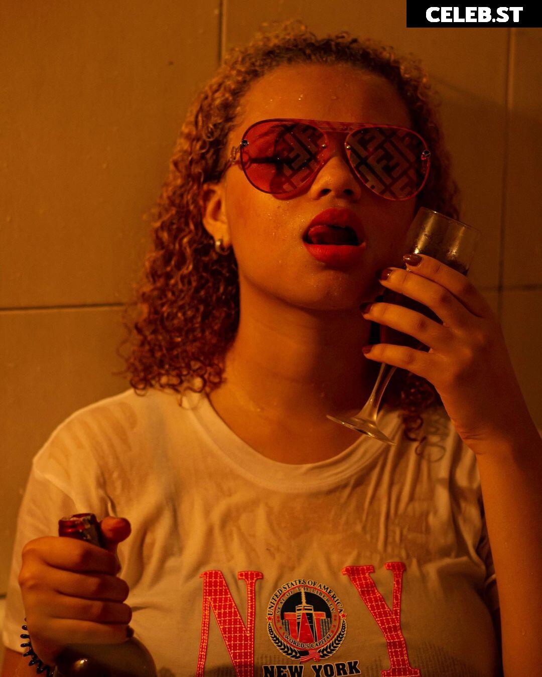 Lexcova / Lexay_X / Kingkorbel Image 12006044