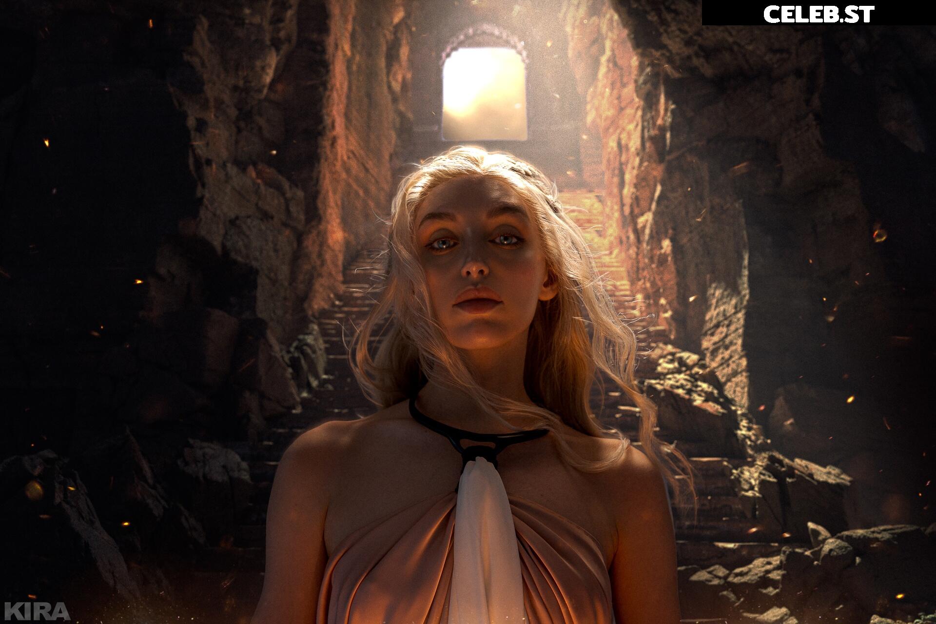 Daria Rooz / dariarooz Image 12000544