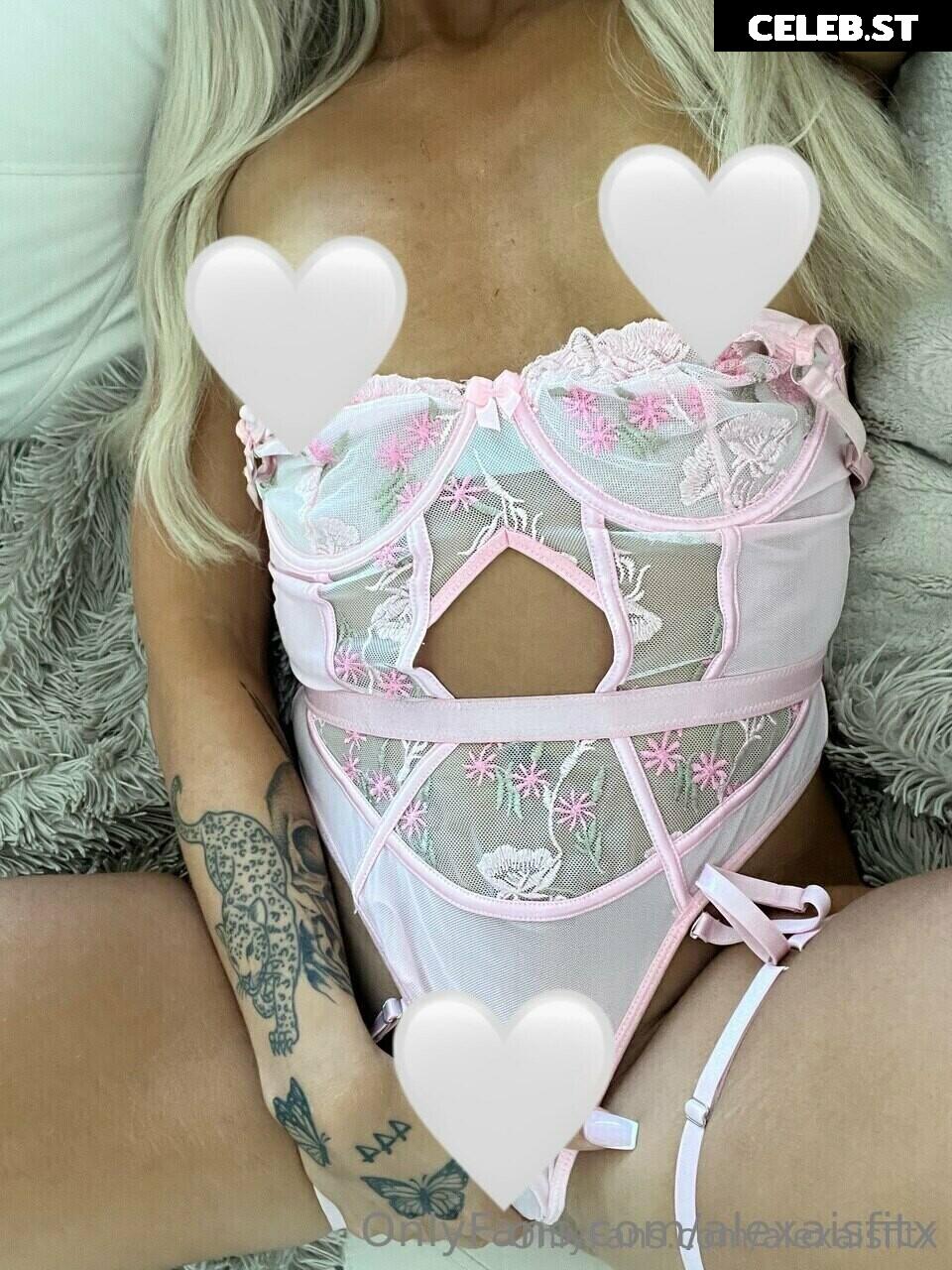 Alexwoodfit/alexaisfitx Image 12000097