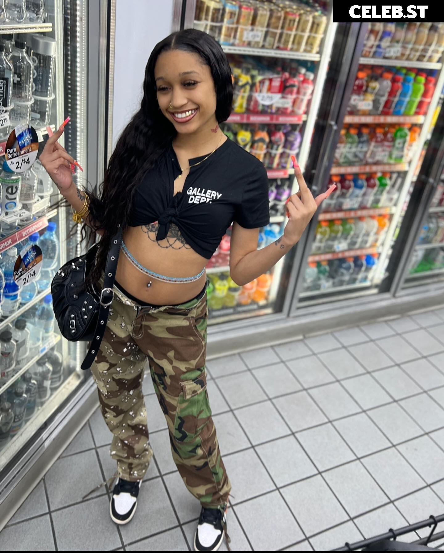 SheIsBlake Image 12003722