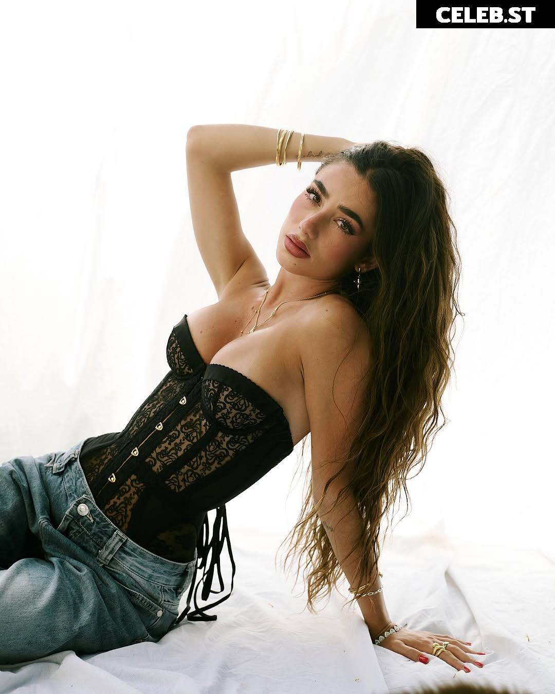Lola Lolita Image 12002985