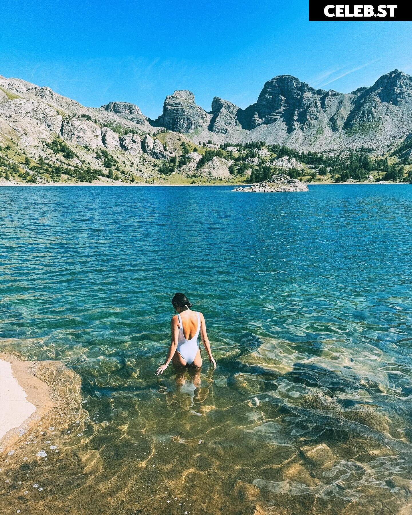 Agathe Auproux Image 12002834