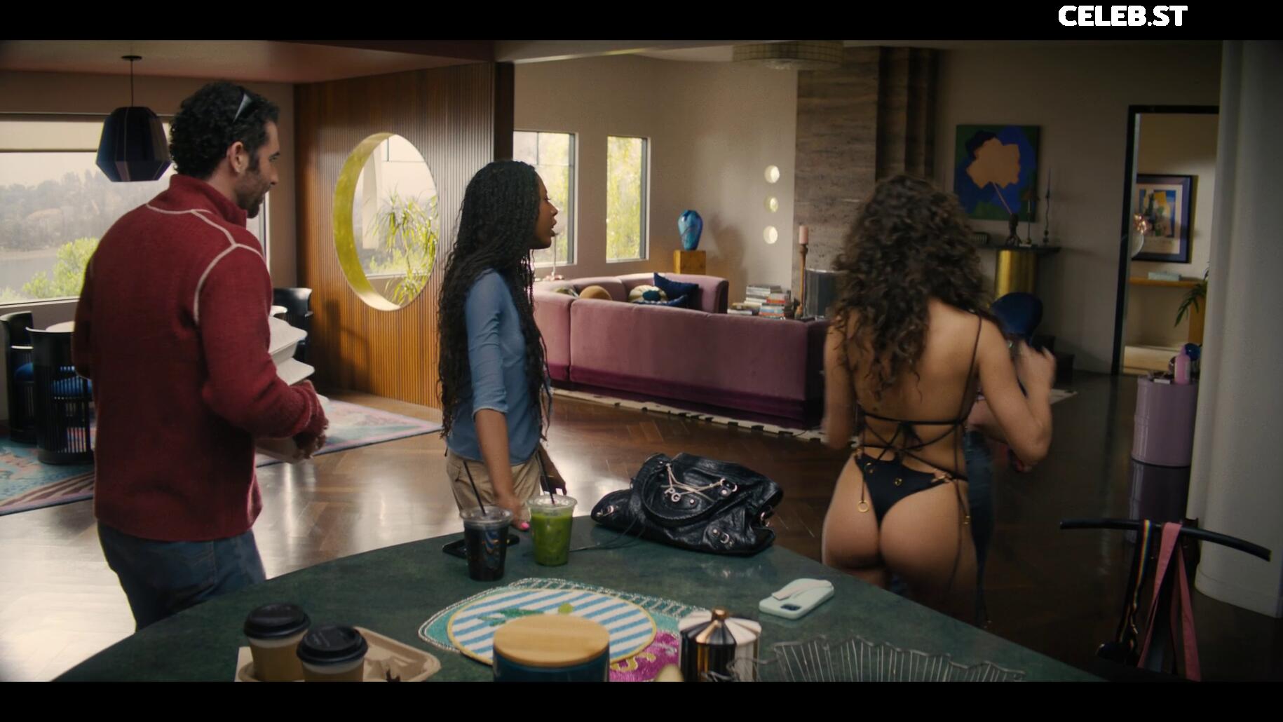 Odessa A’zion Image 12002144