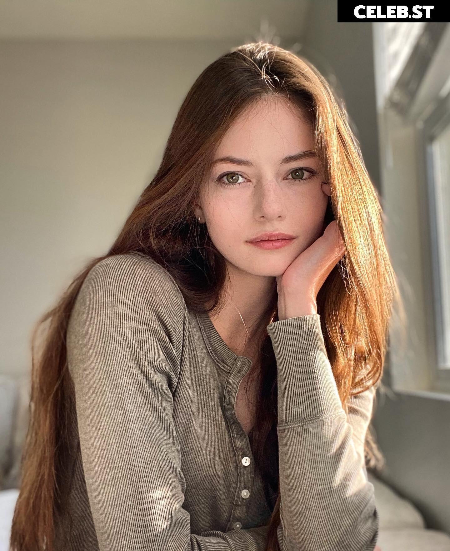 Mackenzie Foy Image 12002305