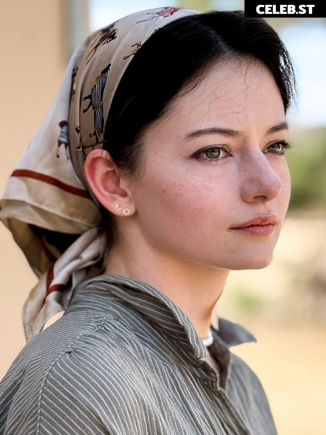 Mackenzie Foy Image 12002333