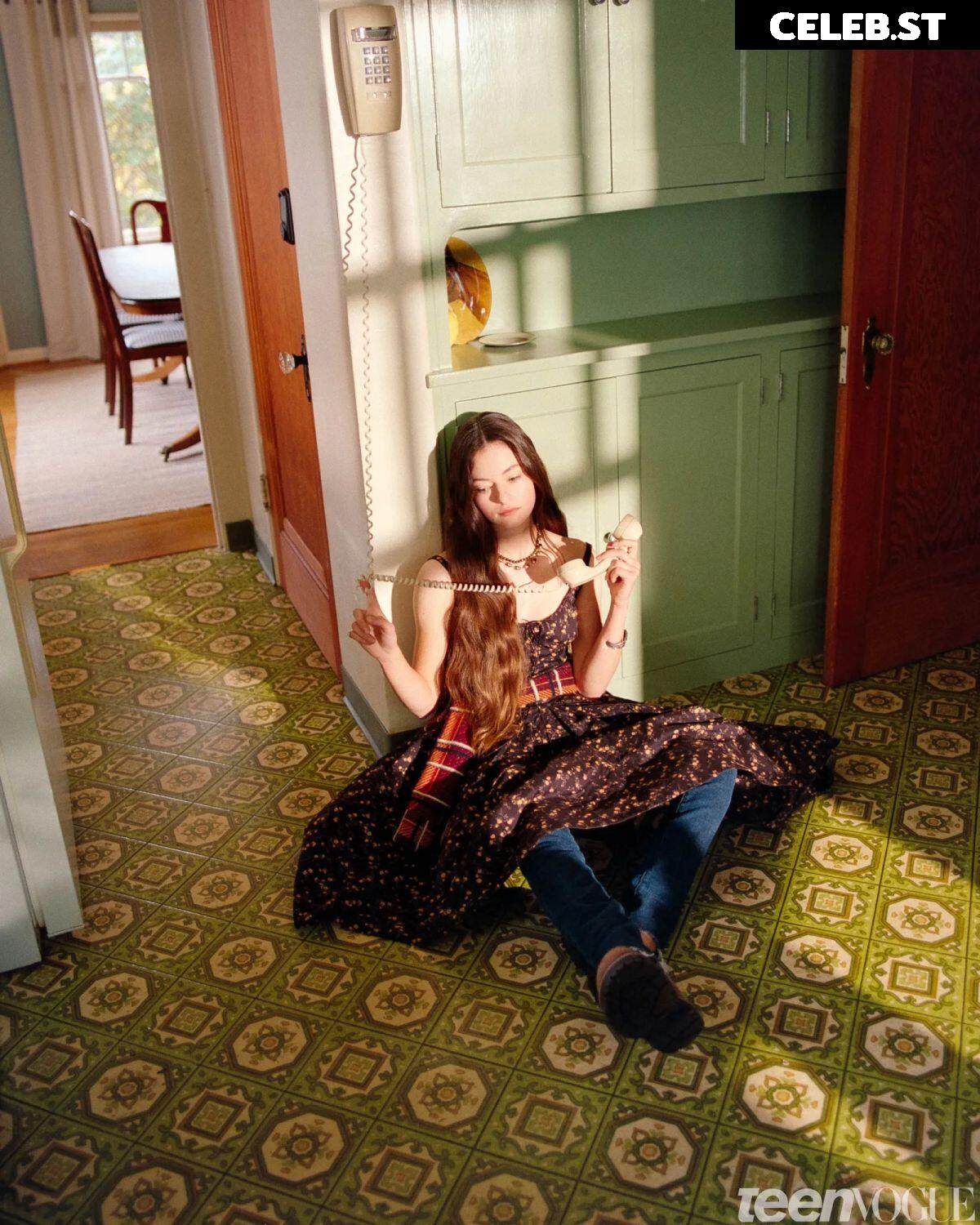 Mackenzie Foy Image 12002338