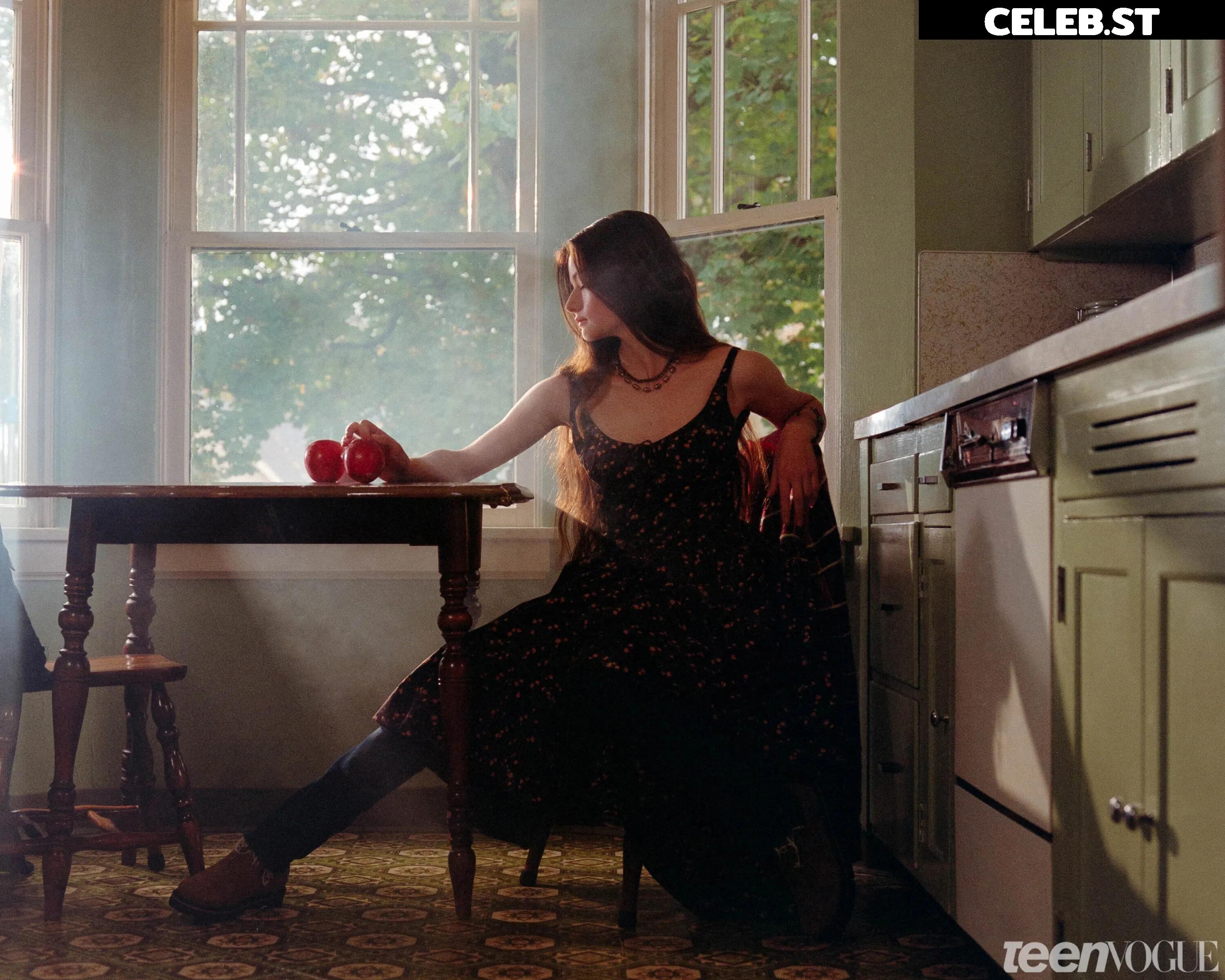Mackenzie Foy Image 12002352