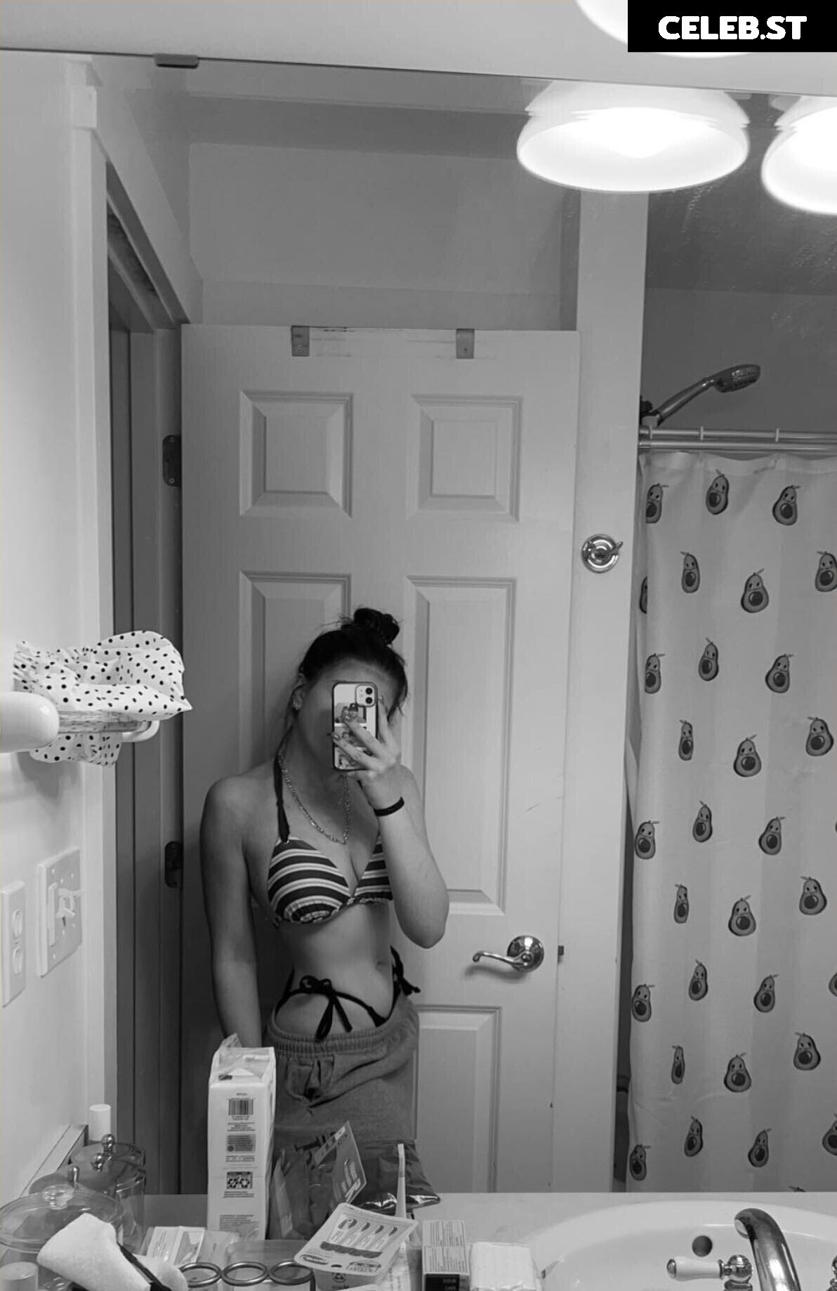 Elsuzanne / Laurensuzaanne / itscloudyy Image 12009740