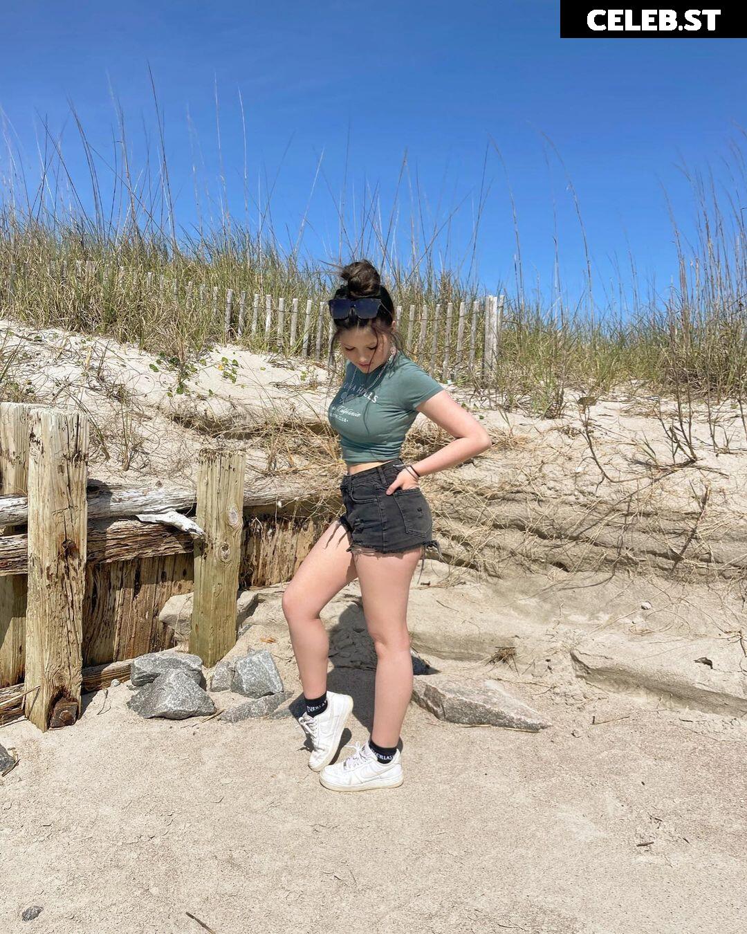 Elsuzanne / Laurensuzaanne / itscloudyy Image 12009745