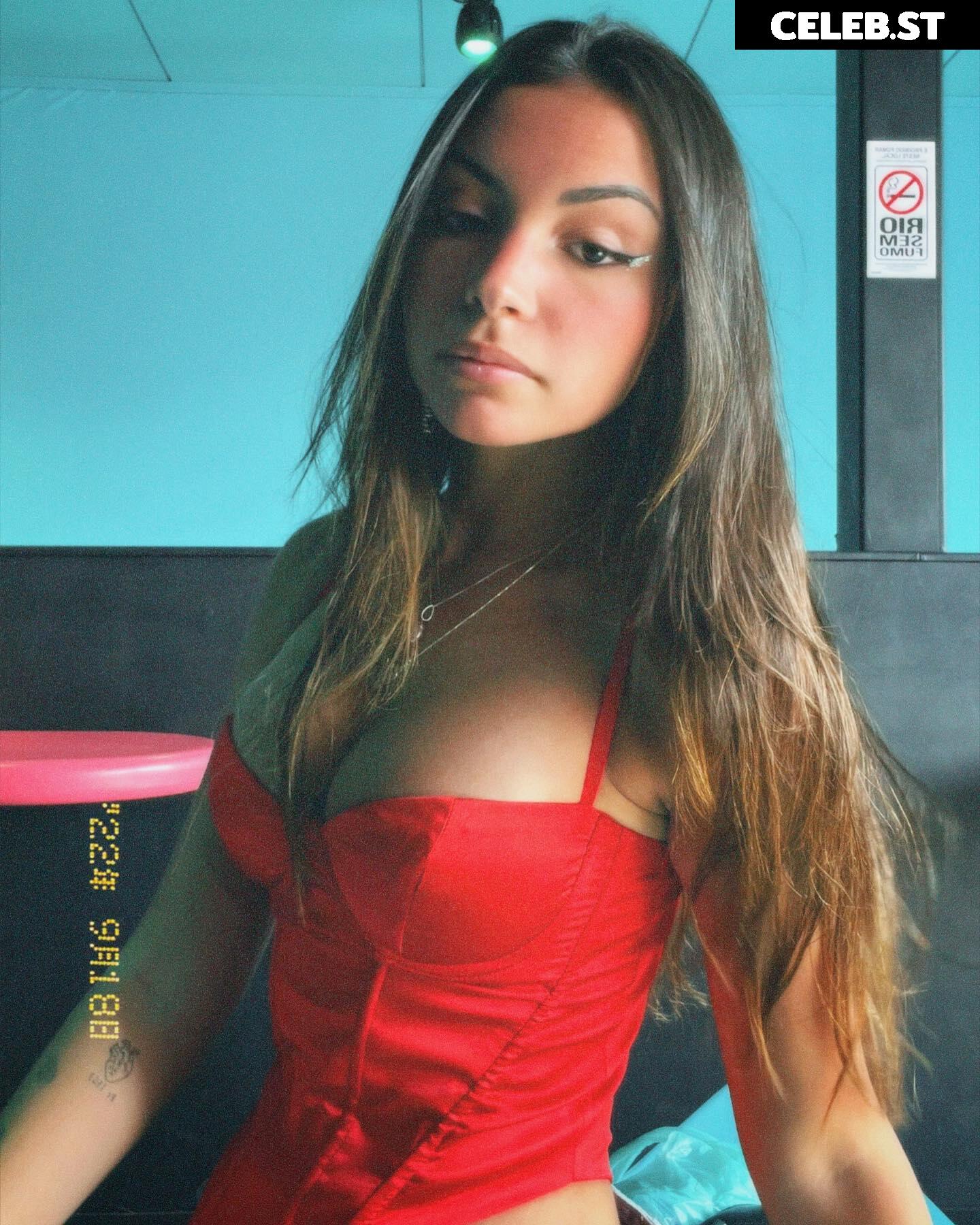 Gabriela Moura | gabimfmoura Image 12098265