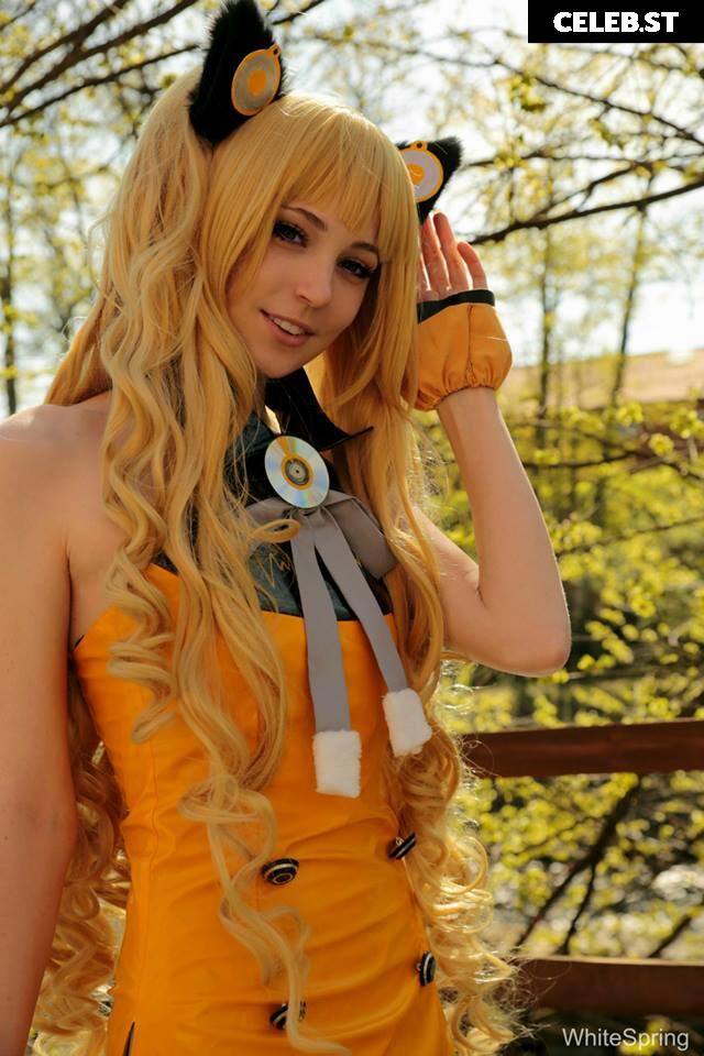 Whitespring Cosplay Image 12094101