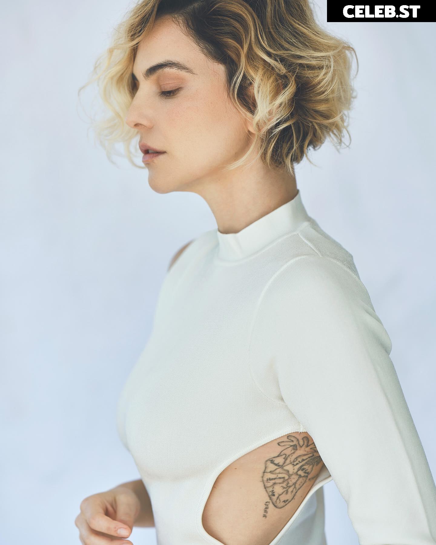 Tainá Müller Image 12097400