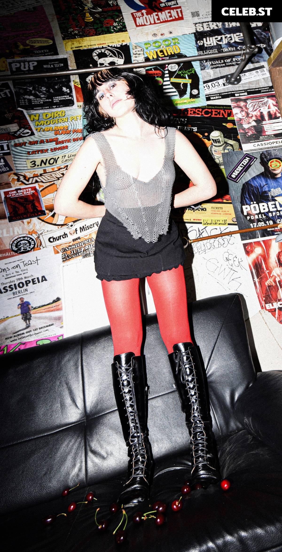 Marisa Dabice | Missy from Mannequin Pussy Image 12093102