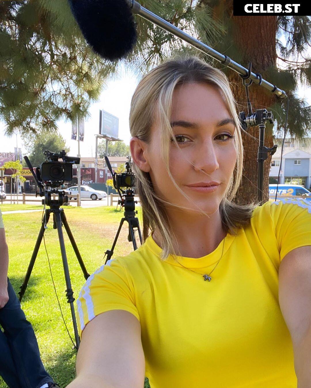 Mikaela Mayer Image 12093021