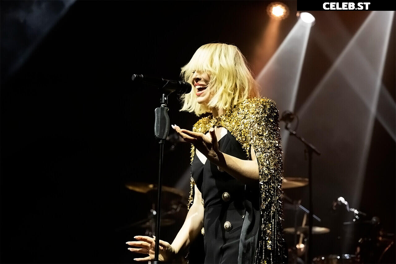 Natasha Bedingfield Image 12092806