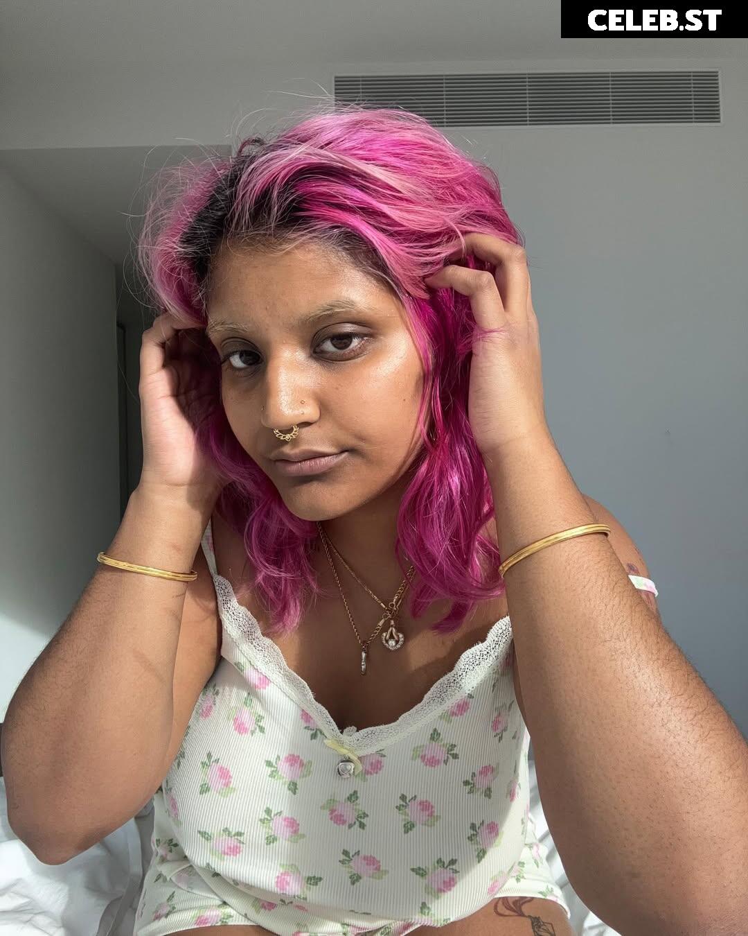 Jhanavi Kissumirri | Lakshmiaow Image 12085050