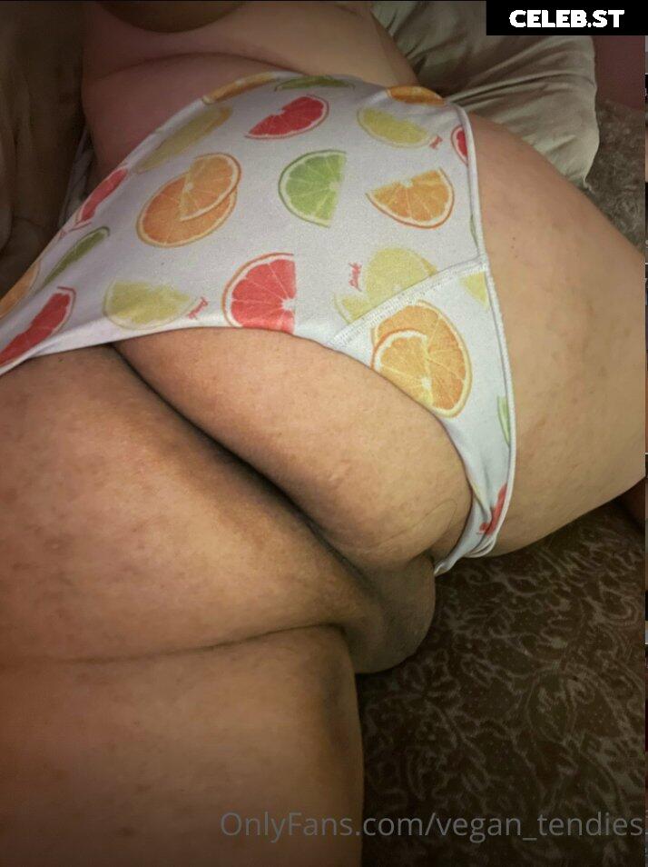 vegan_tendies and lacielettaa - trans couple Image 12081712