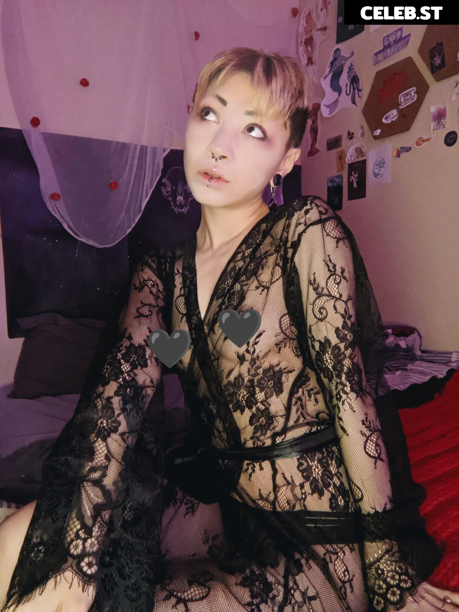 emberetsuko Image 12082703