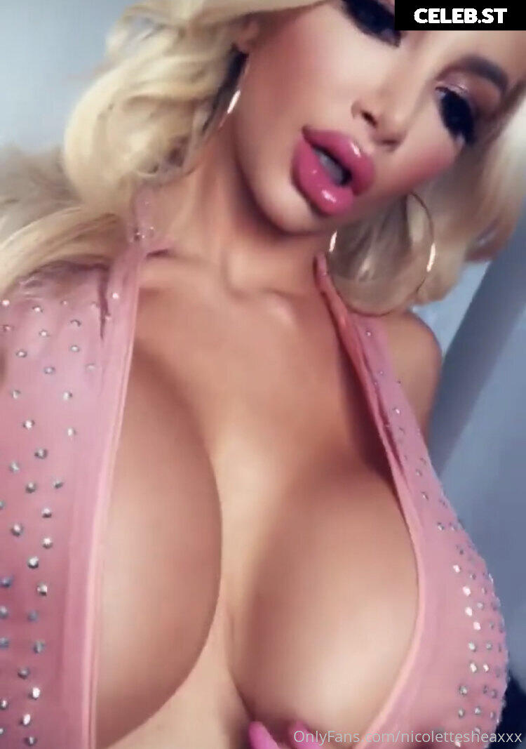 Nicolette Shea Image 1396087