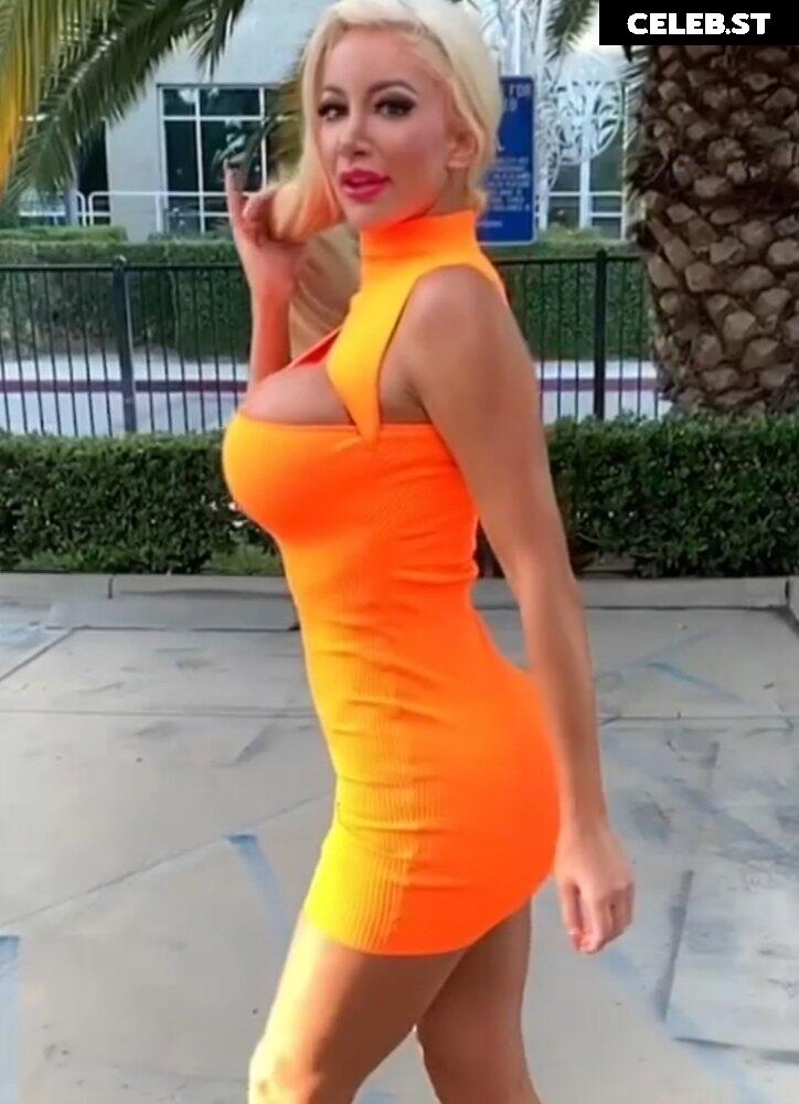 Nicolette Shea Image 1397595