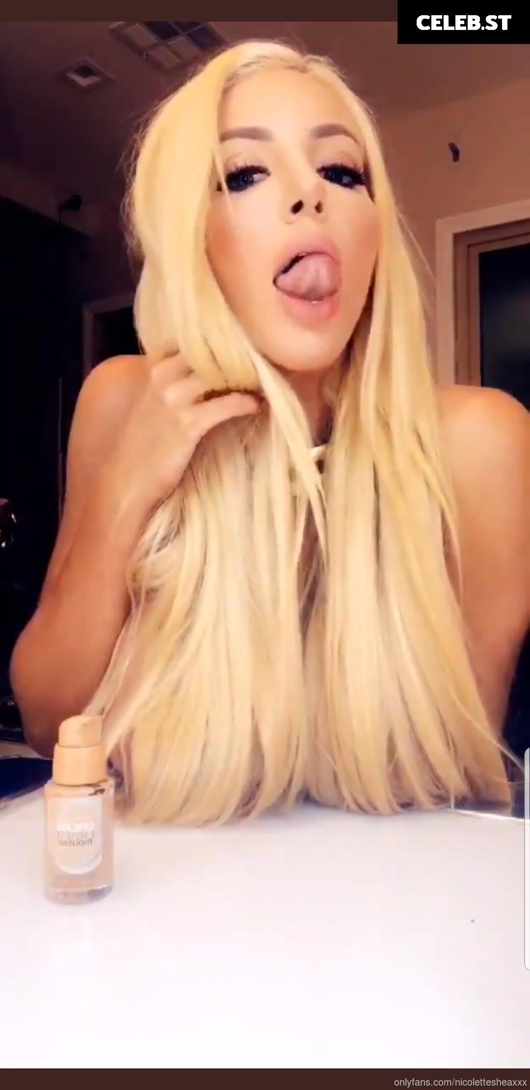 Nicolette Shea Image 1392010