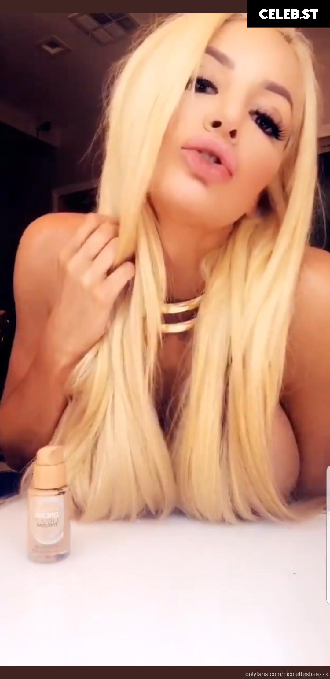 Nicolette Shea Image 1392291