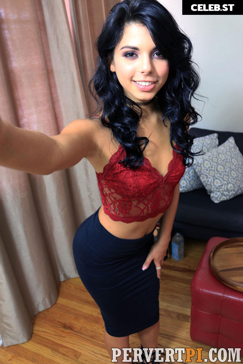 Gina Valentina Image 1390986