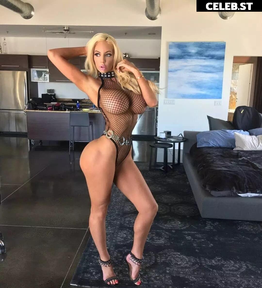 Nicolette Shea Image 1399345