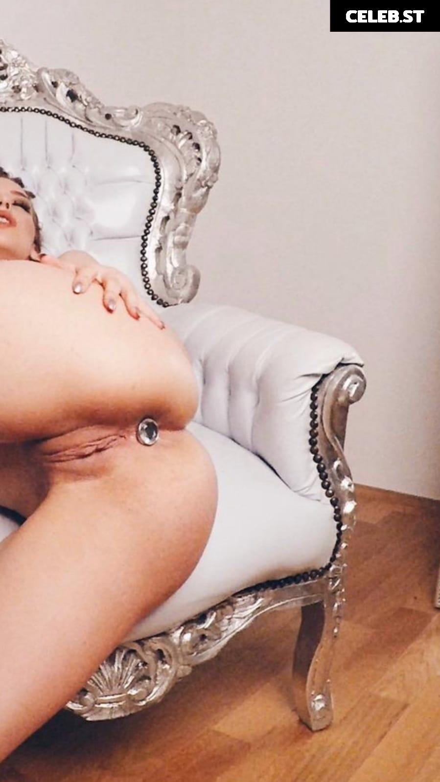 Anna Haag / badbigbootybitch Image 1389701