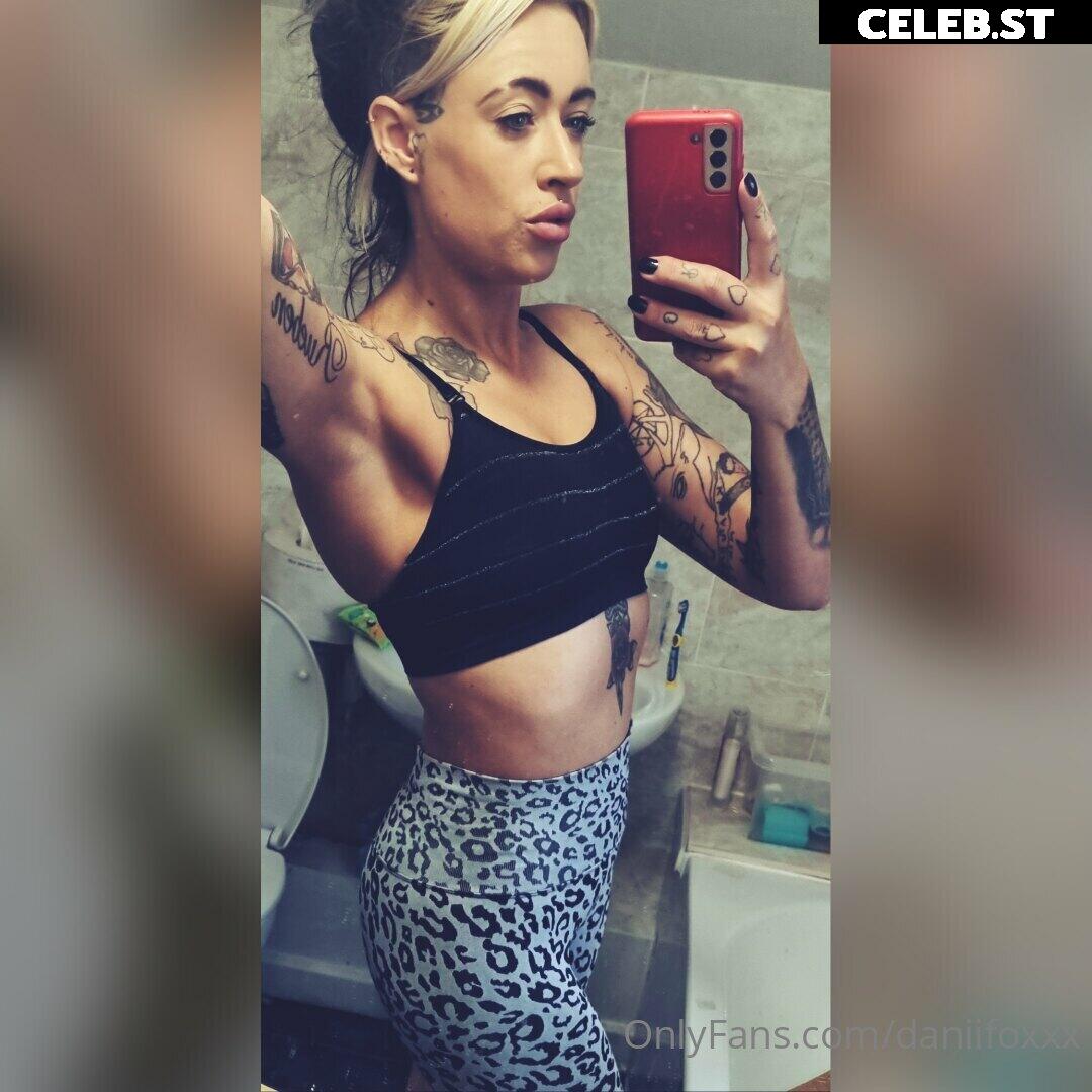 daniifoxxx Image 13776659