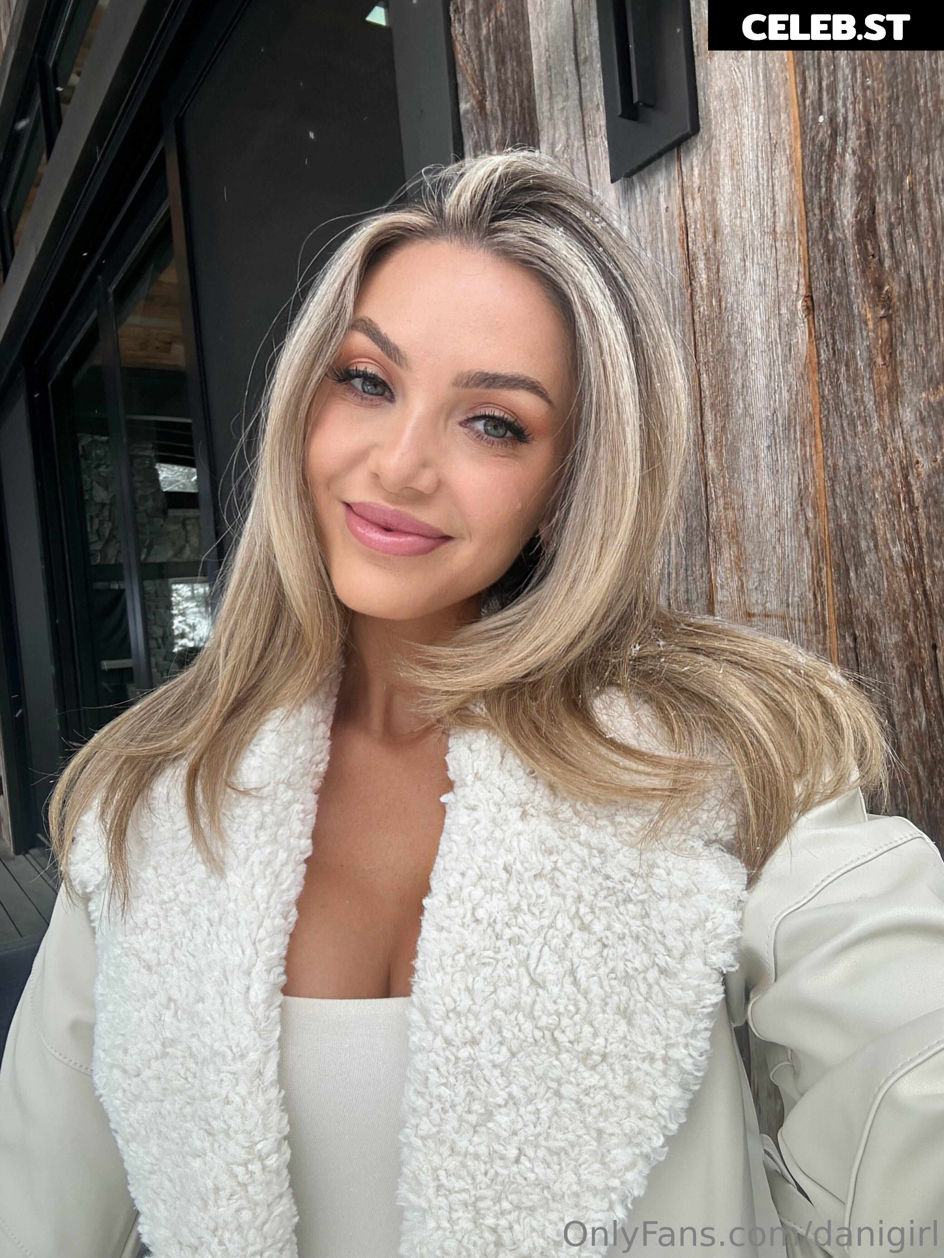 danigirl Image 13780420