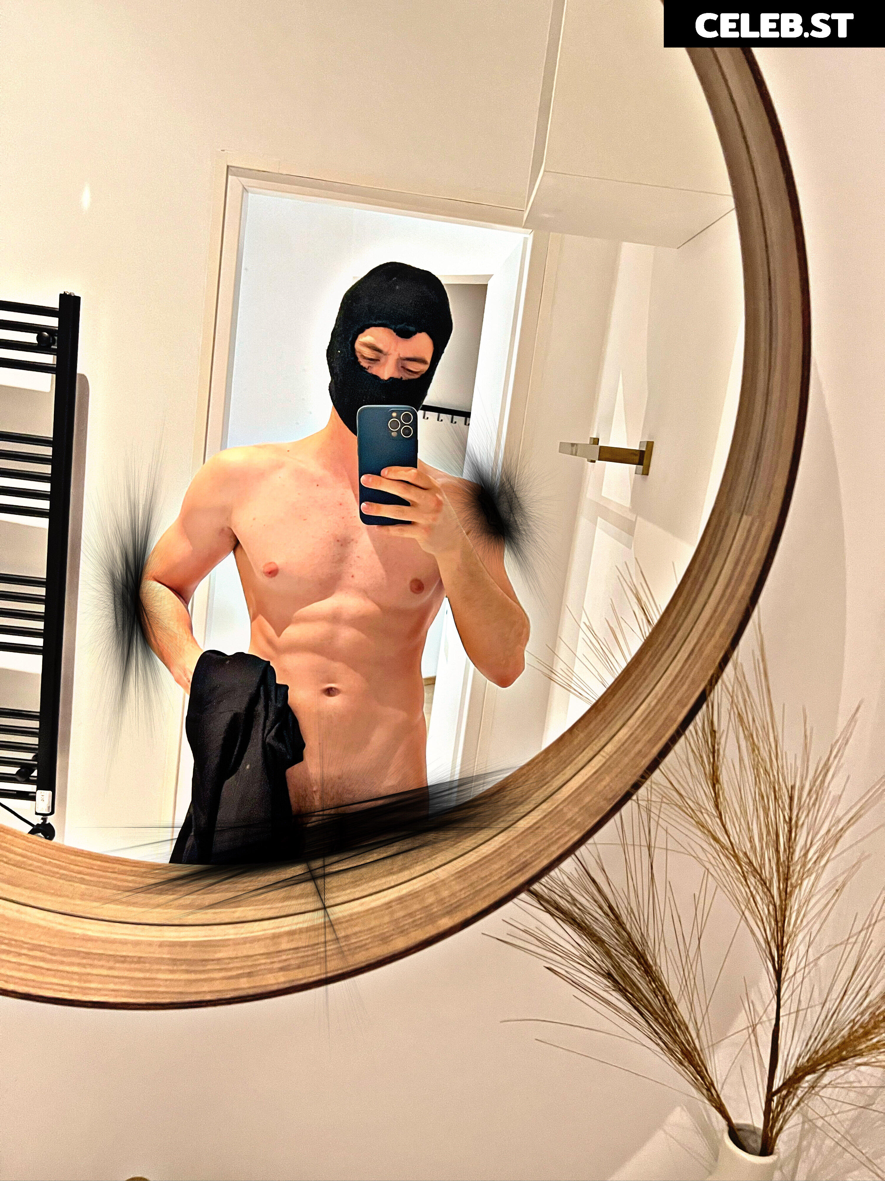 spanish_hunk Image 13620940