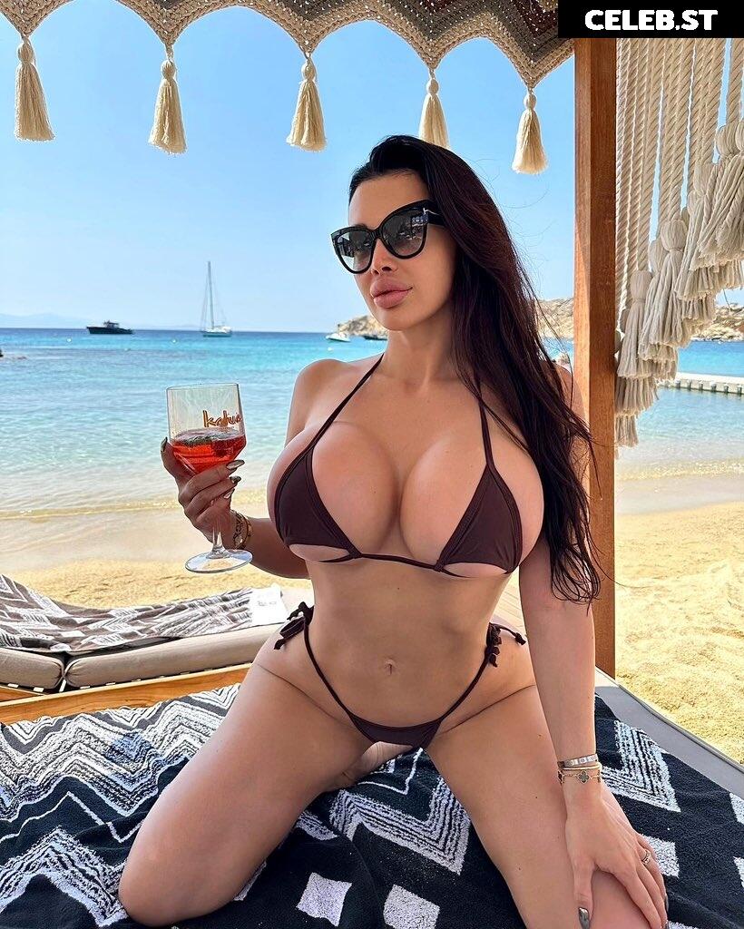 Aletta Ocean Image 1358827