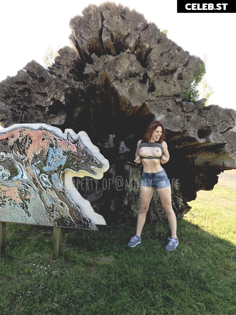 Molly Stewart Image 1336325