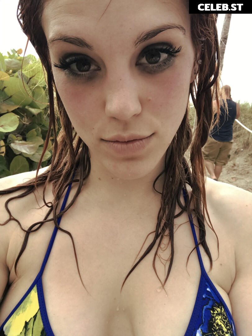 Molly Stewart Image 1332053