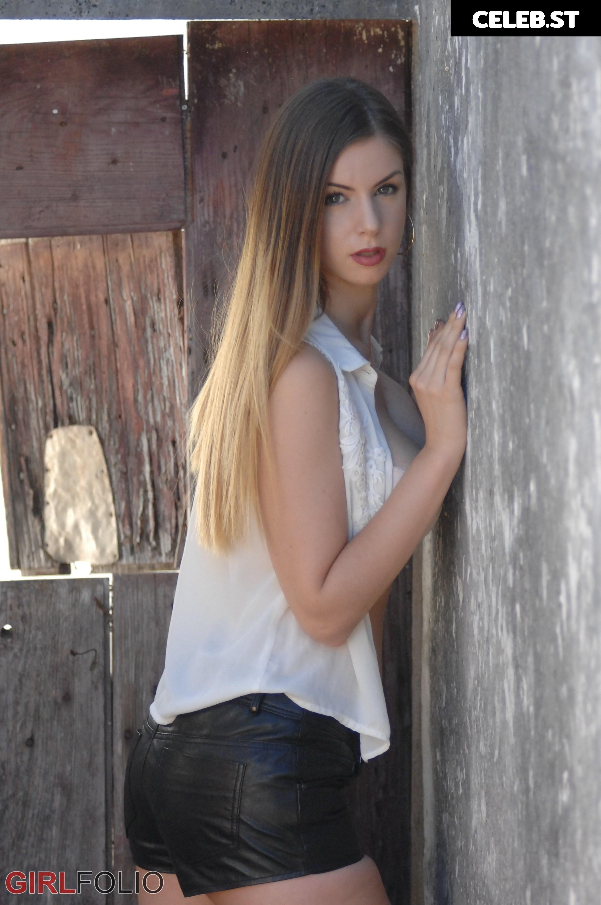 Stella Cox Image 1325388