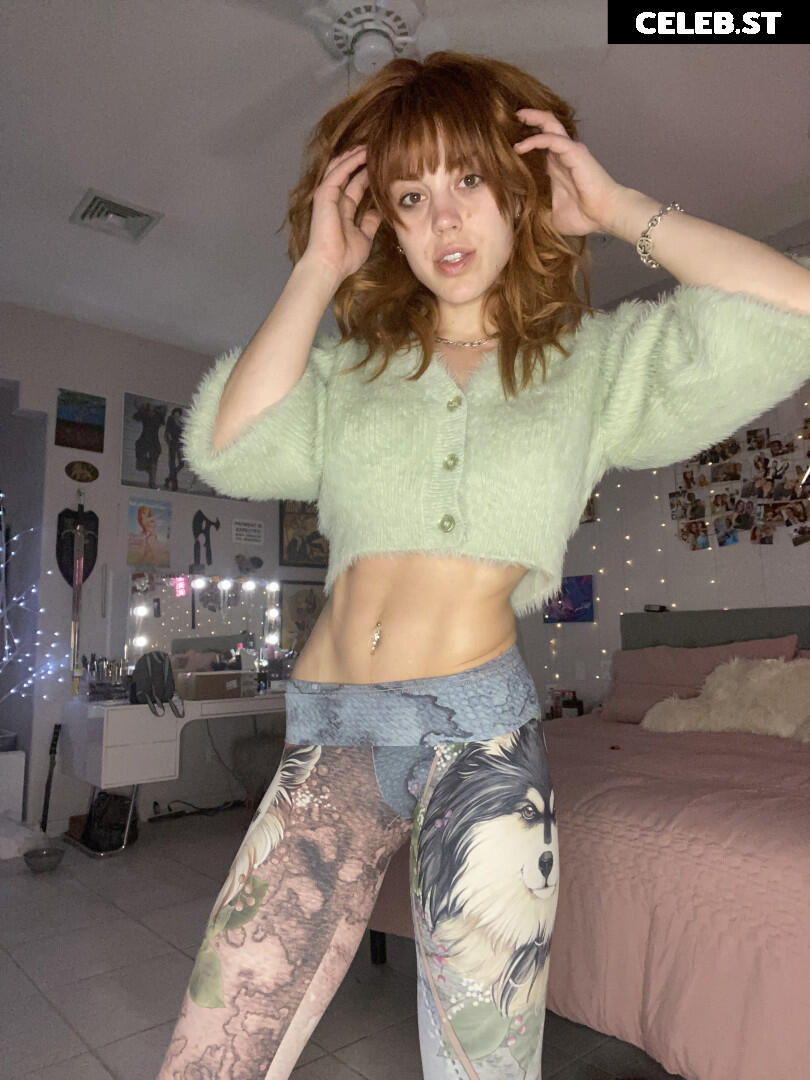Molly Stewart Image 1325973