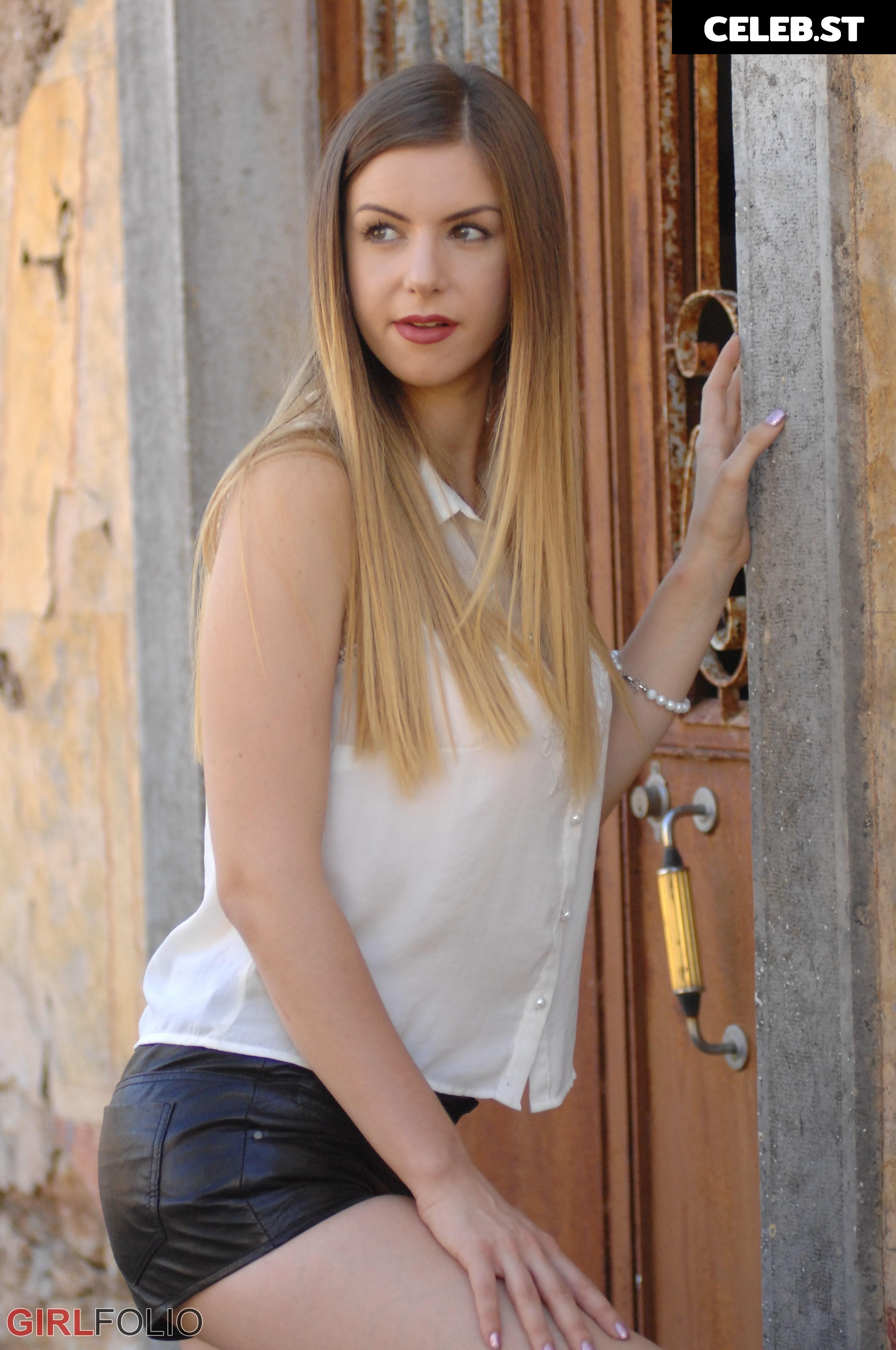 Stella Cox Image 1324538