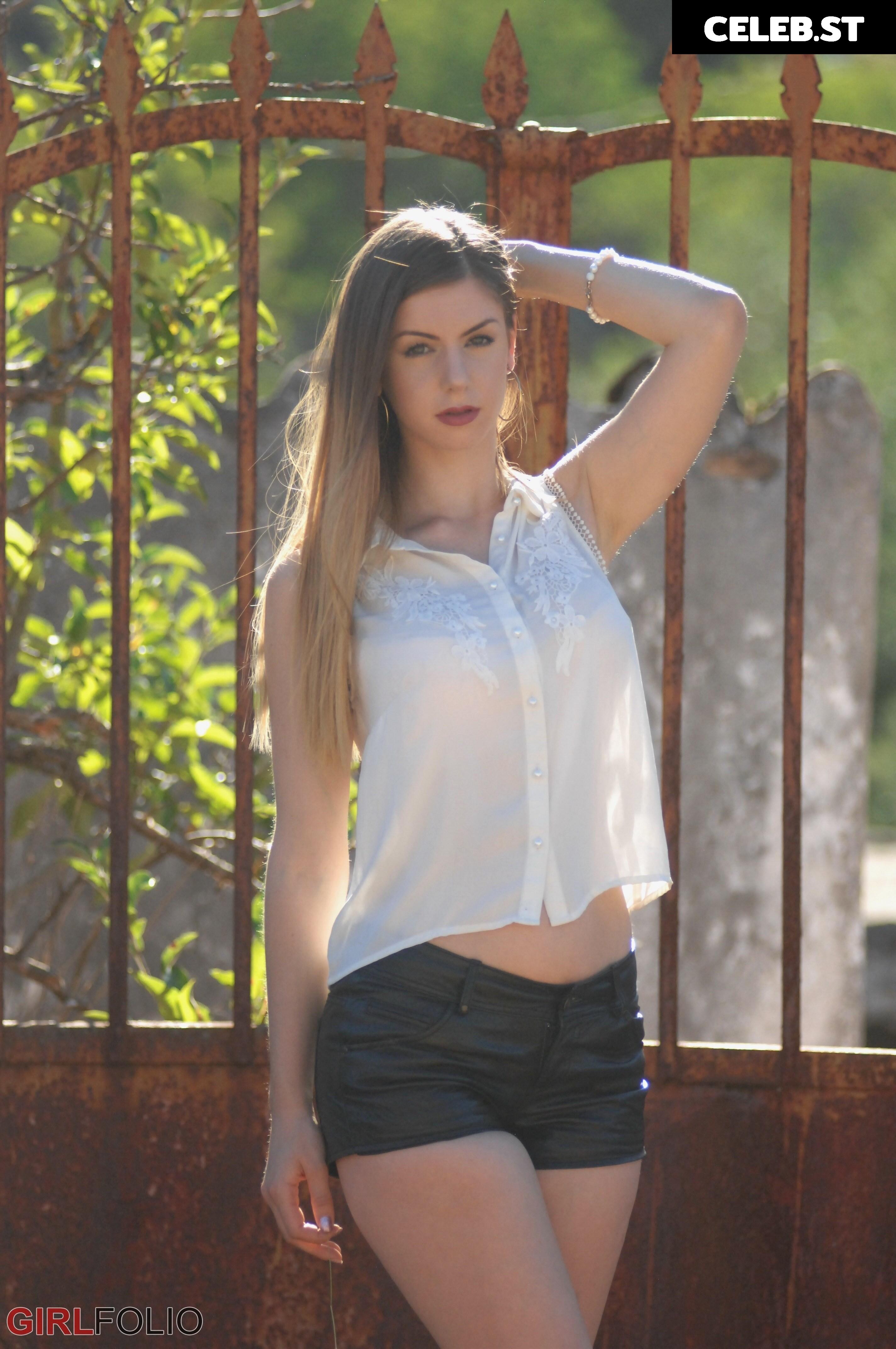 Stella Cox Image 1323579