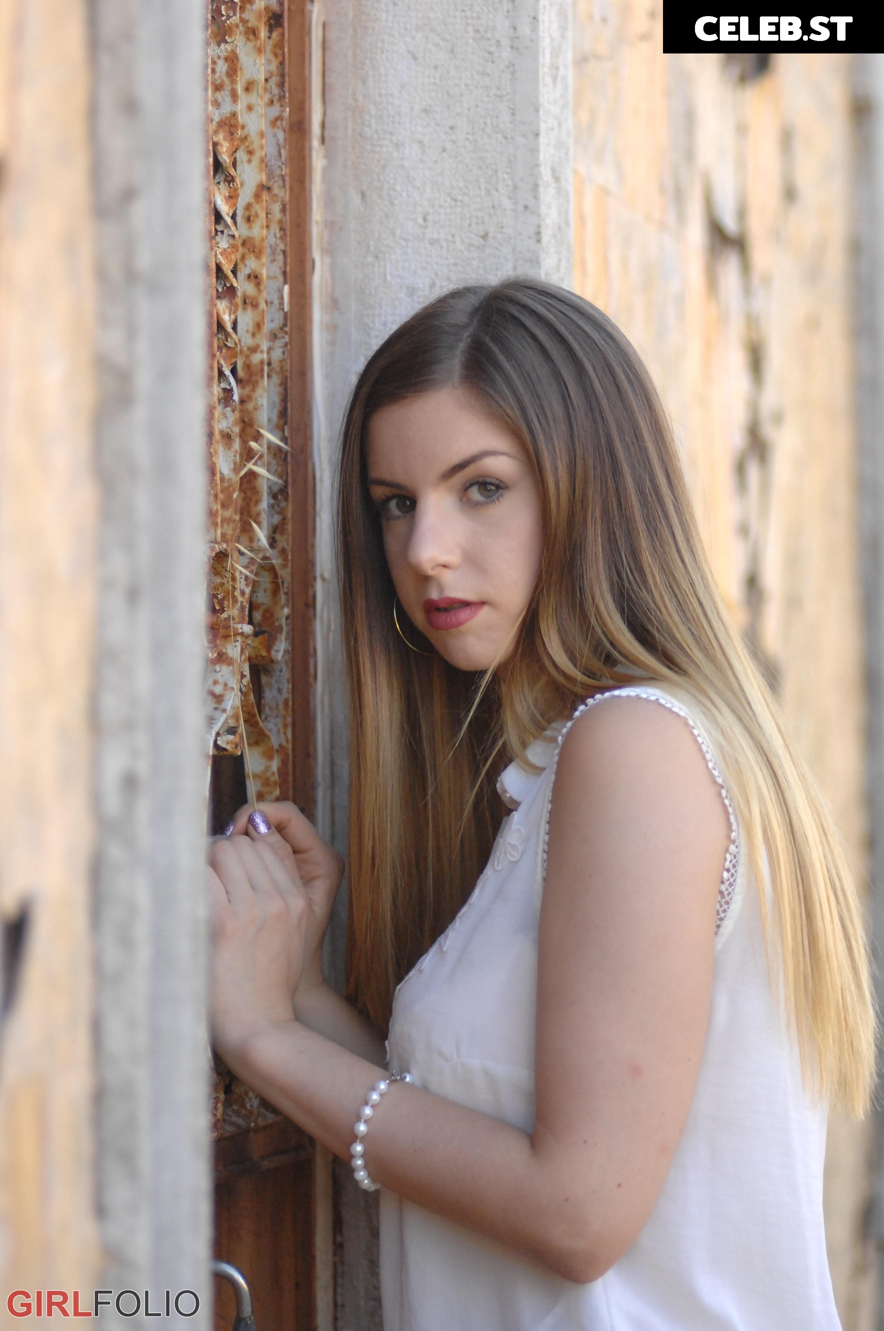 Stella Cox Image 1323603